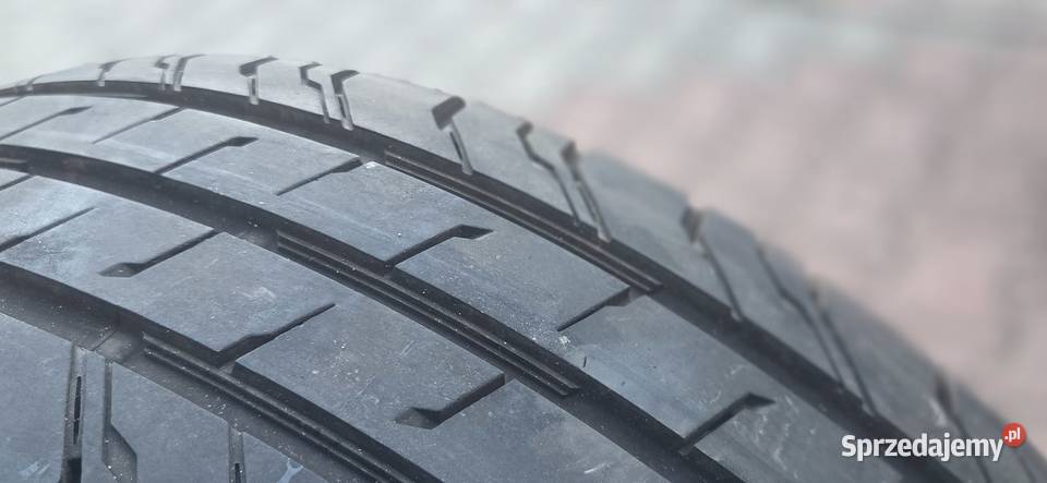 22555r17C ContiVan Contact200 zachodniopomorskie