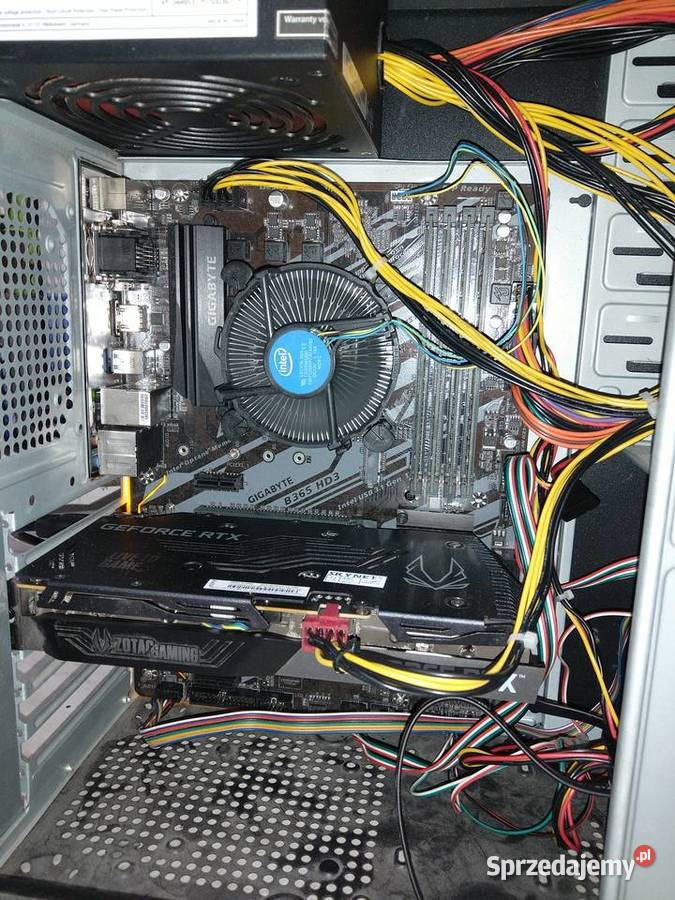 Komputer gamingowy RTX 3060TI DDR4 SSD WIN 11 sprzedam