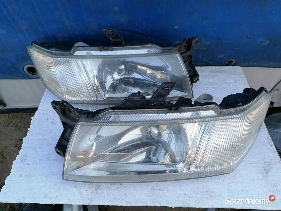 Lampy Przód Komplet Mitsubishi Space Wagon Pogorzelec