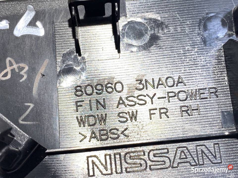 LISTWY DEKOR NISSAN LEAF ZE0 682603NA0A osobowe