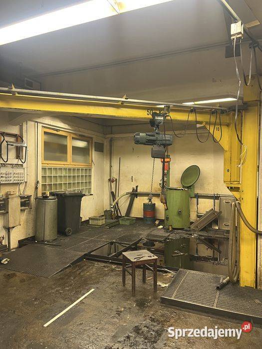 Żuraw słupowy L318 H 262 wciągarka Demag 600