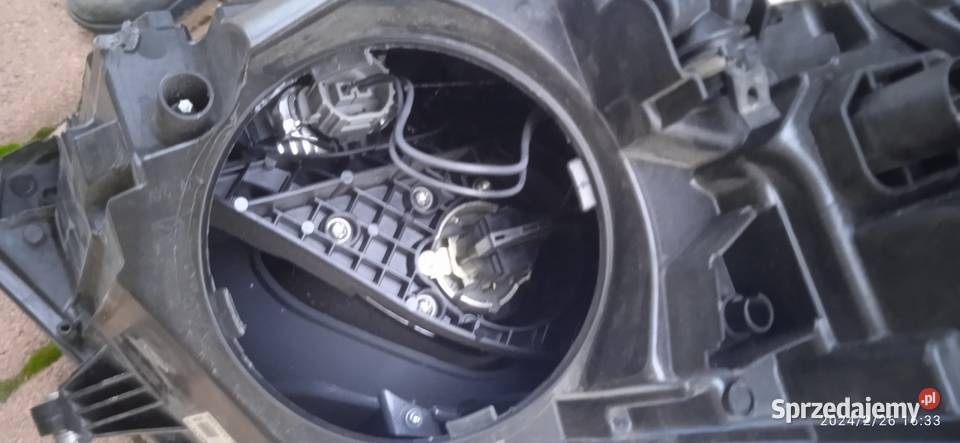 Lampa lewa oryginał Mercedes W212 2014r Lampy przednie Sobienie-Jeziory sprzedam