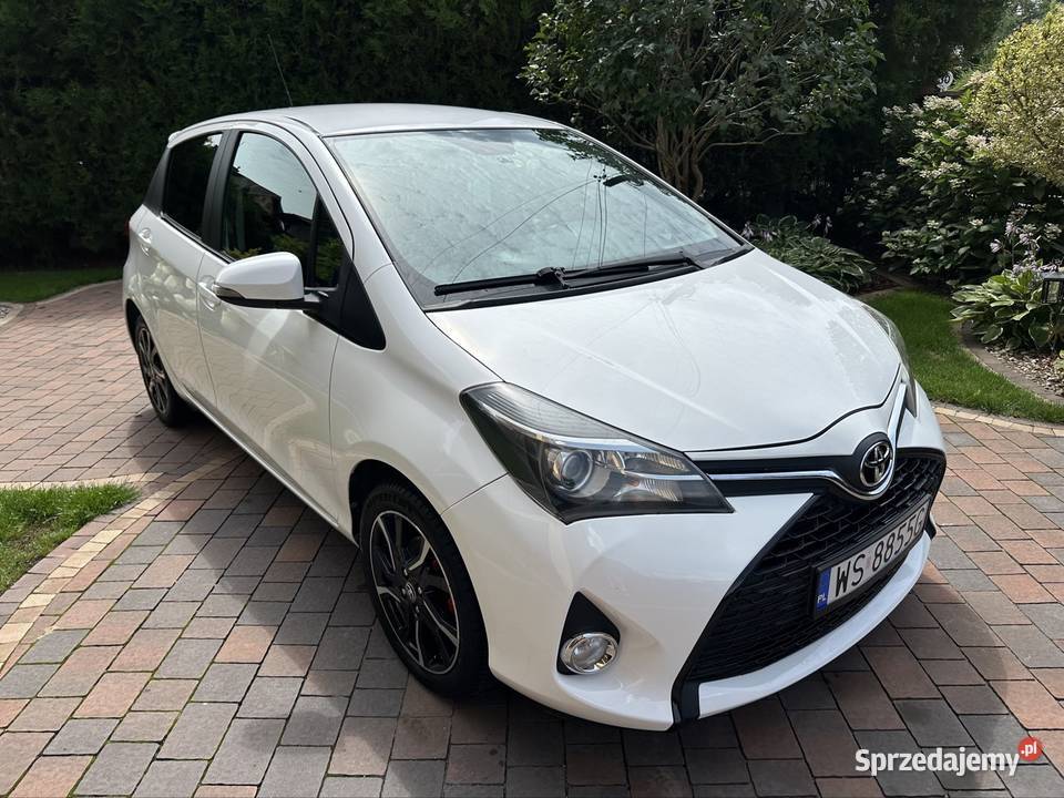 Toyota Yaris Style Red Pack 133 VVTi 2014 Siedlce