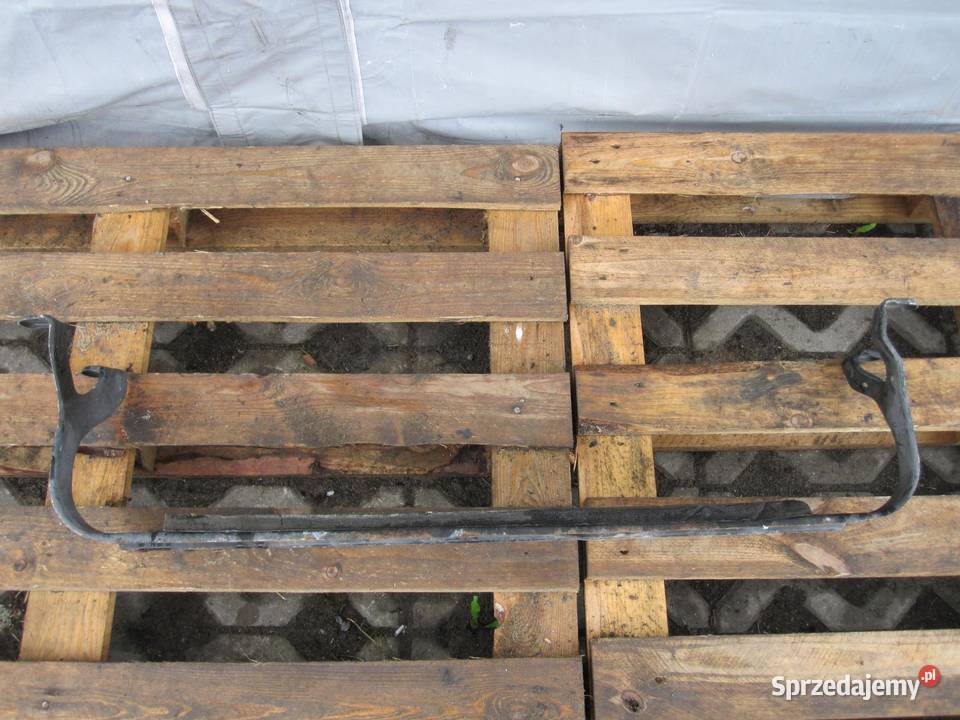 FORD KUGA MK1 I 10r belka pod chłodnicę osobowe