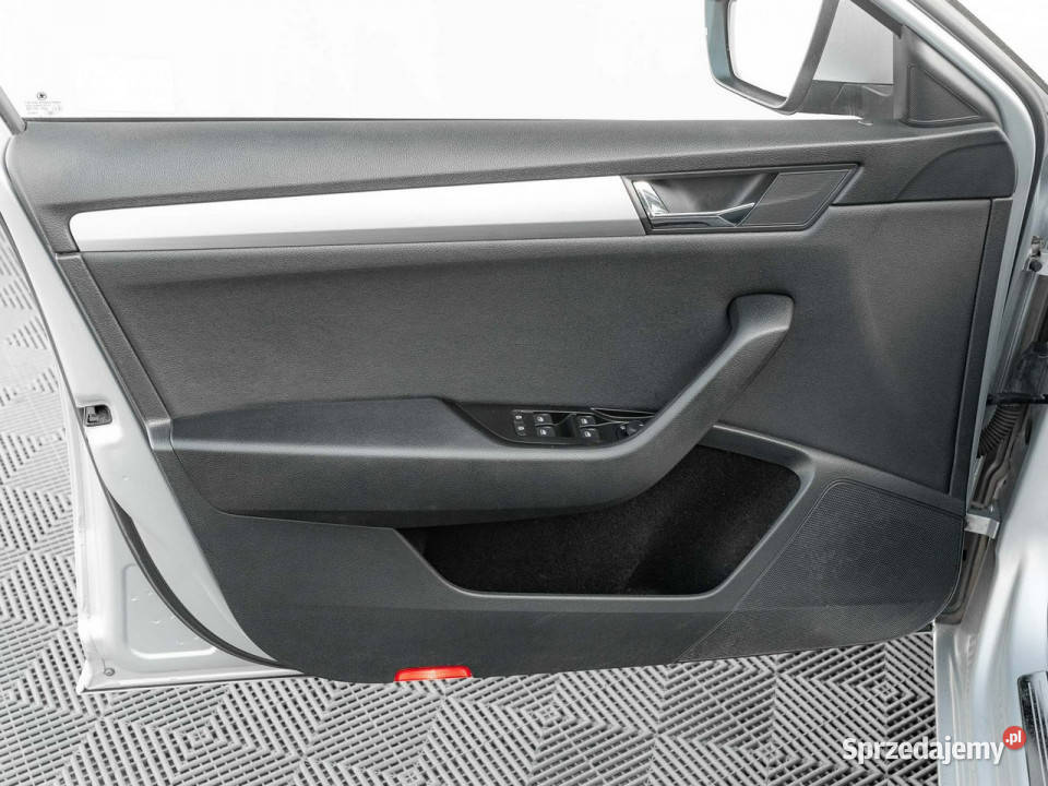 koda Superb WZ7608V20 TDI Ambition DSG7 Czpark