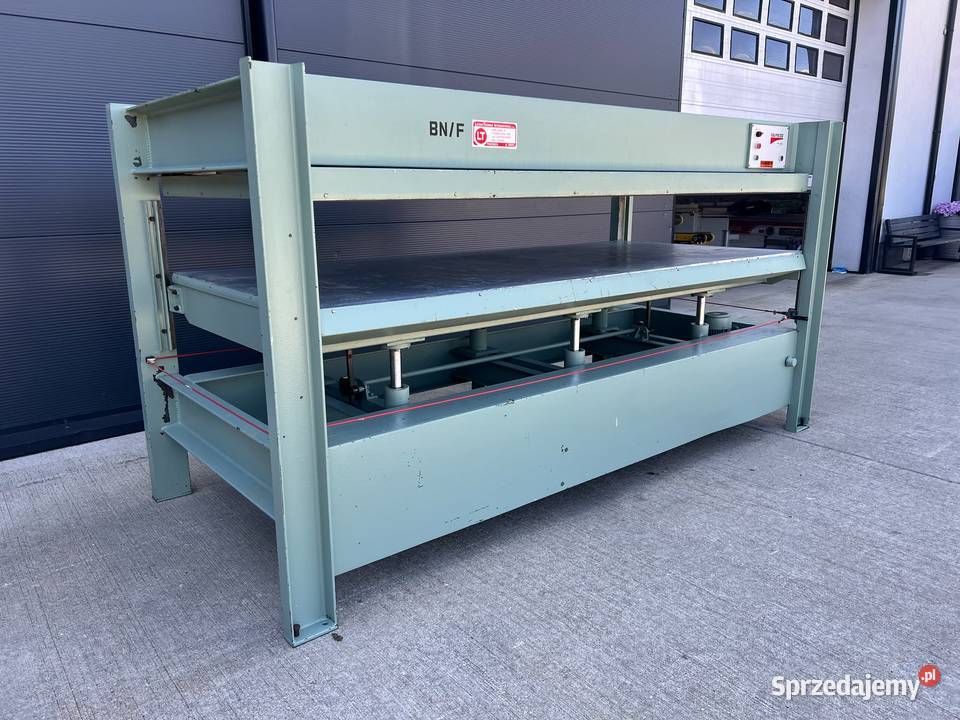 Prasa półkowa Italpresse BNF 1300x3000 1526 Naprawa