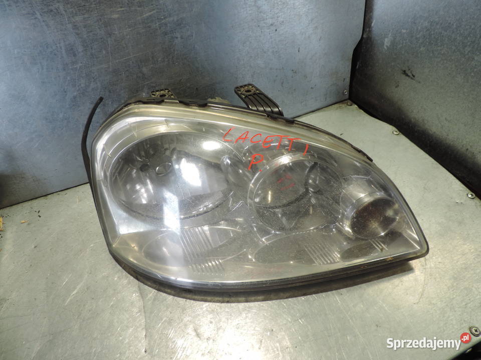 LAMPA REFLEKTOR PRAWY PRZÓD CHEVROLET LACETTI osobowe małopolskie Nowy Sącz