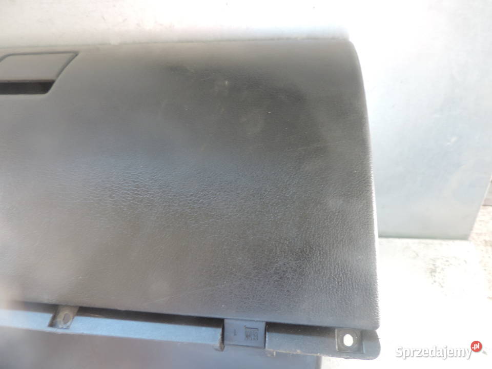 OPEL ASTRA 2 SCHOWEK PASAŻERA CZARNY Rok produkcji 2002 Nowy Sącz
