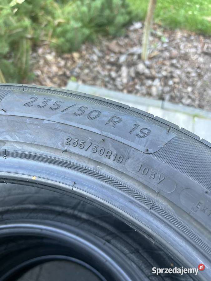 Opony letnie Michelin Primacy 4 23550 R19 103 V 235