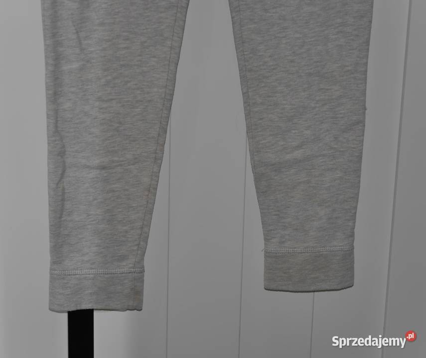 The North Face świetne spodnie dresowe 34 XS sprzedam