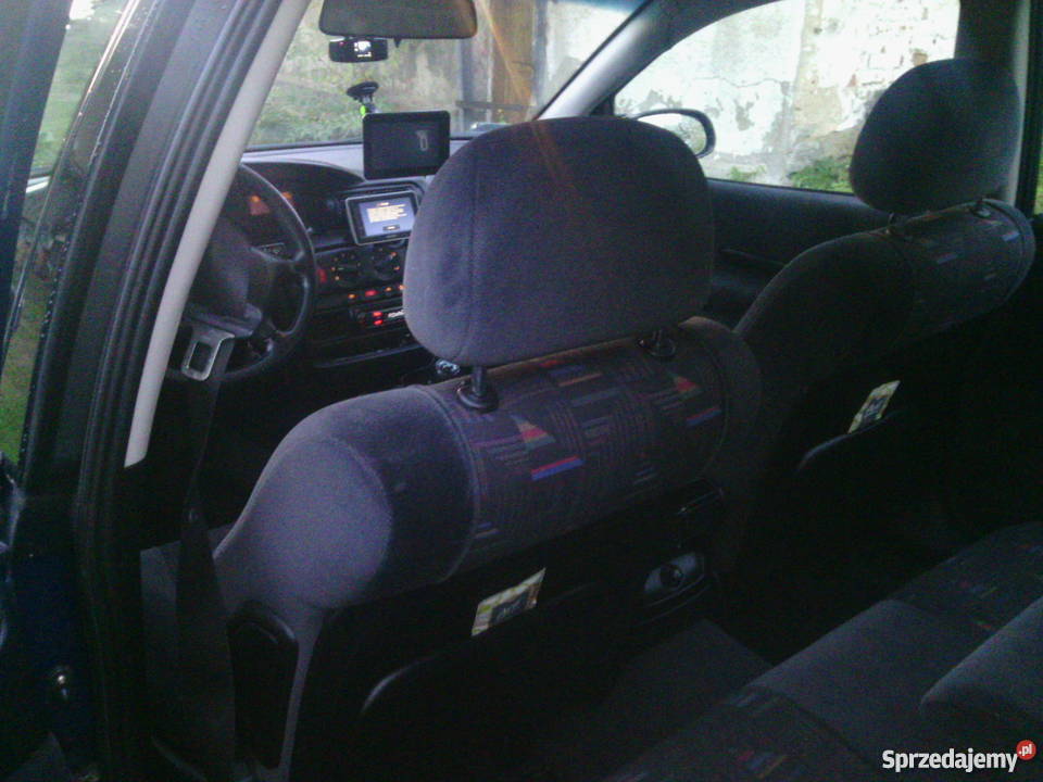 Opel Omega Kombi 20 16v 2000r Kombi Nysa sprzedam