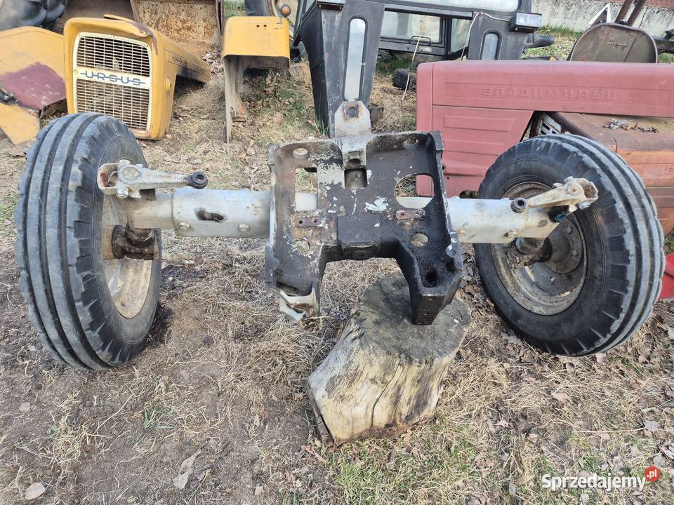 Przednia oś Ursus C330 kołyska koła zaczep małopolskie Bucze