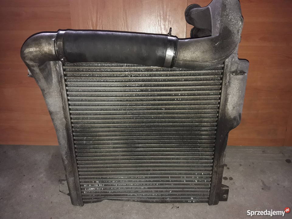 6505010001 CHŁODNICA POWIETRZA MERCEDES 1820 ciężarowe Częstochowa