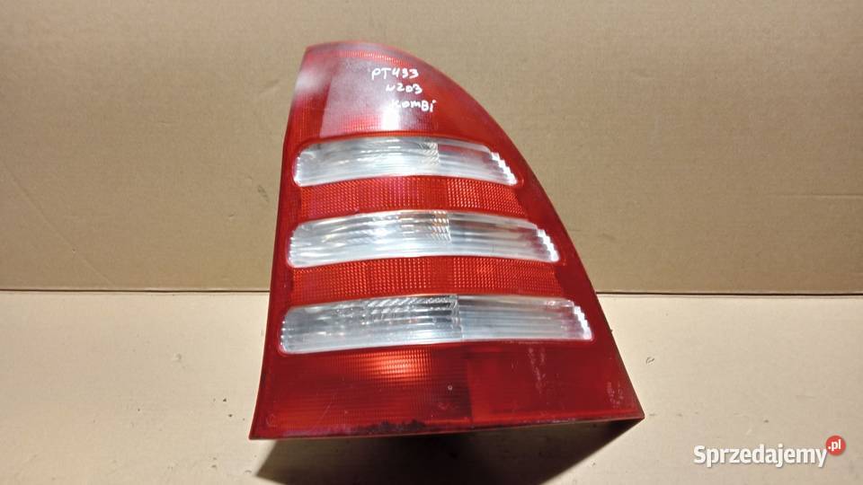 MERCEDES C KLASA W203 KOMBI LAMPA TYŁ PRAWA wielkopolskie Zbierkowo sprzedam