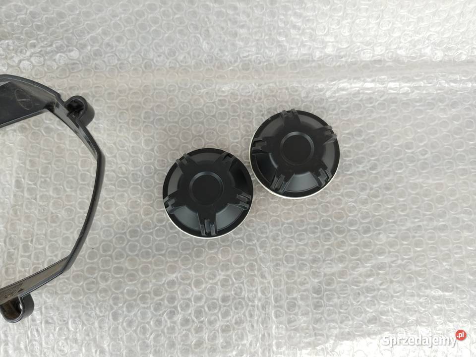 Odbłyśnik lampy ramka zaślepka reflektora