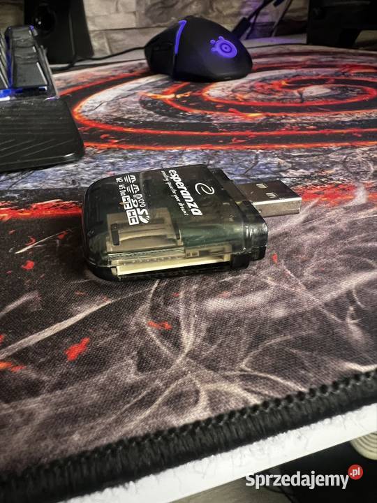 Czytnik kart pamięci Esperanza Witowo sprzedam