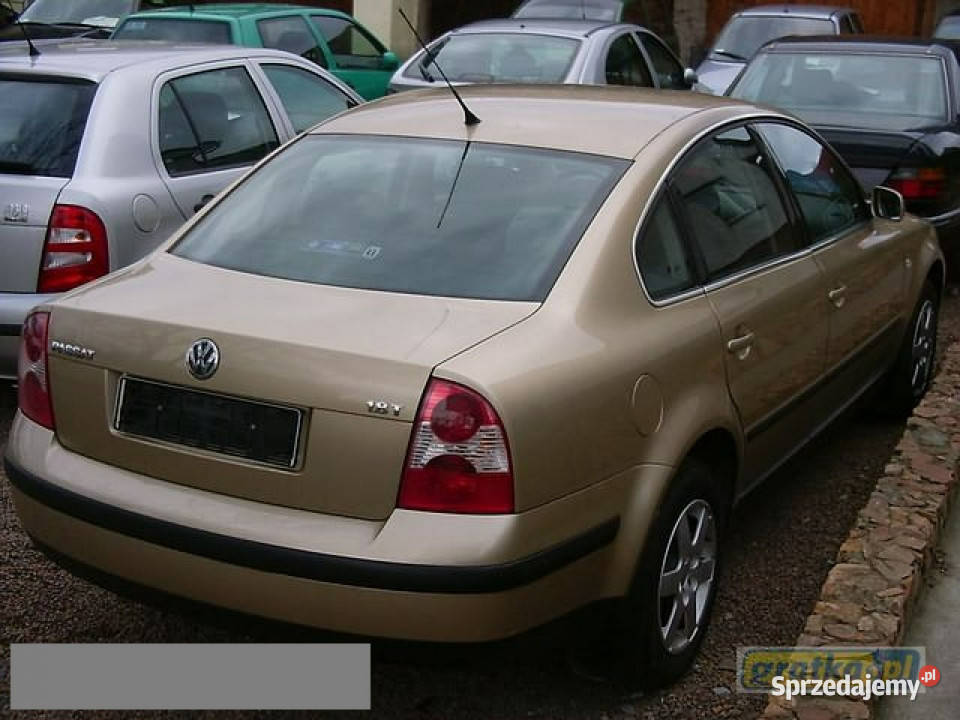 Volkswagen Passat KRAJOWY 65 BEZWYPADKOWY lakier metallic Skawina