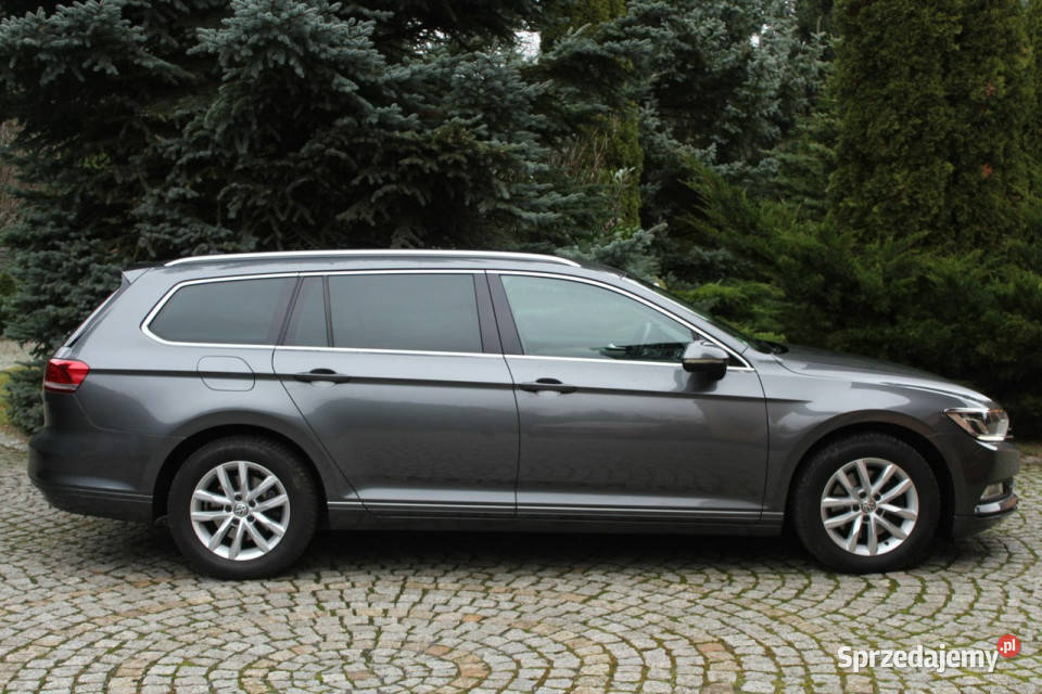 Volkswagen Passat Variant TDI 150 Przebieg 160