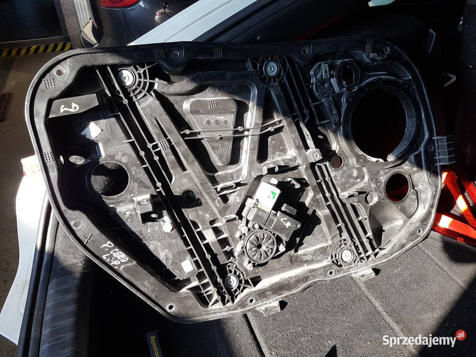 KIA PRO CEED III PODNOSNIK SZYBY LEWY PRZOD Turkowice