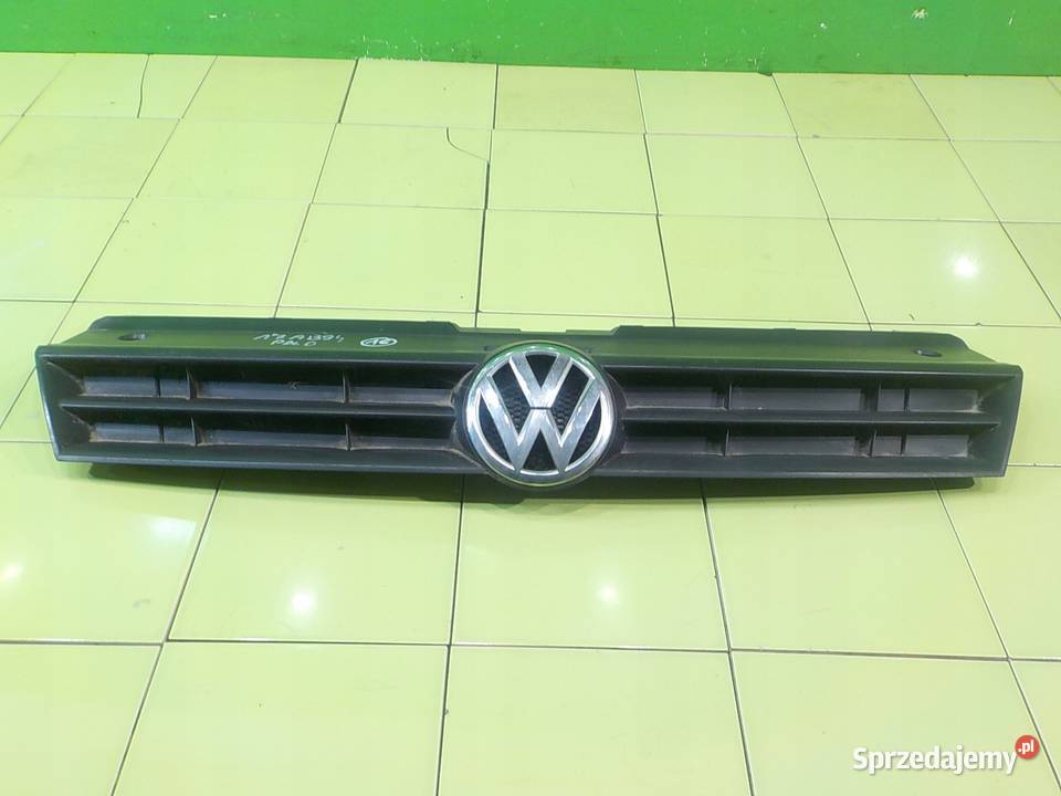 VW POLO V 6R 12 B 11r atrapa grill 6R0853651 osobowe Atrapy Suków