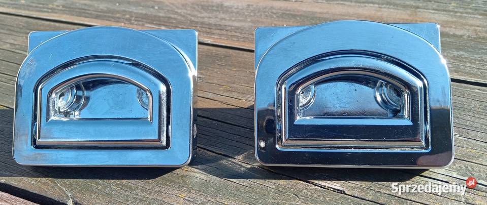 Uchwyty zabezpieczające ładunek FORD Organizery i siatki