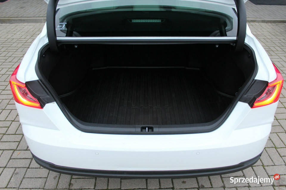 Toyota Camry 25 Hybrid 231 ECtv Prestige SalonPL Sokołów