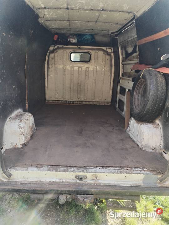 Sprawny Fiata Ducato z 1998 roku z silnikiem 28 ABS Marki
