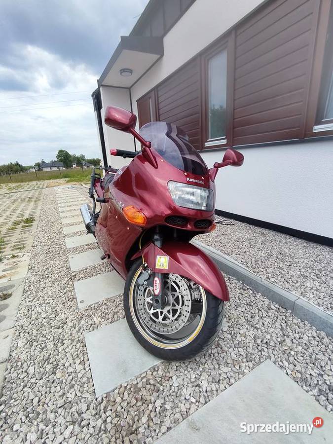 Szybki Turystyk Kawasaki ZZR 1100