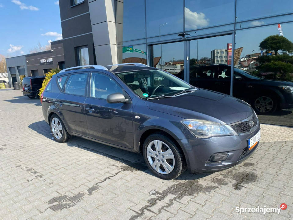 Kia Ceed klimatyzacja multifunkcja benzynka światła przeciwmgielne