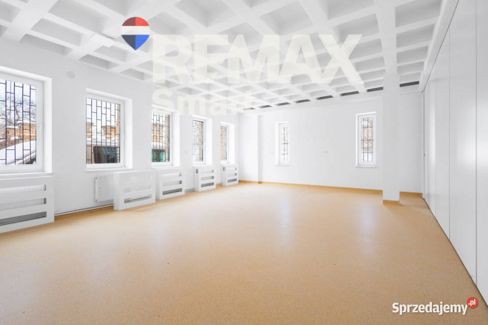 lokal usługowy przedszkole medycyna 690m2