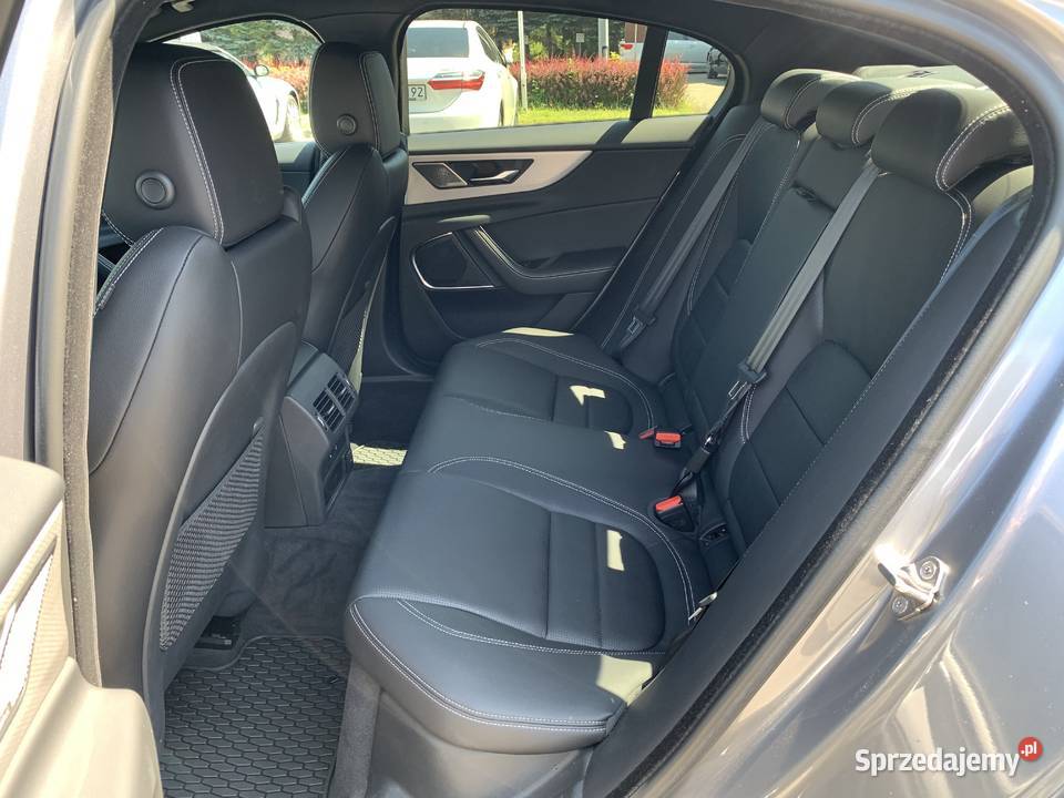 Jaguar XE Jaguar XE 20L 204 pierwszy właściciel Kraków