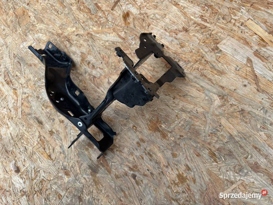 Okular mocowanie uchwyt prawy rh bmw g30 g31 Części montażowe wielkopolskie Międzychód