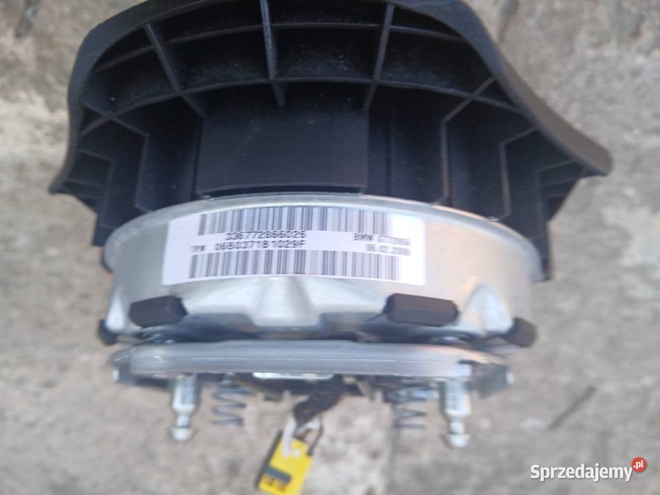 PODUSZK AIRBAG KIEROWCY BMW 3 E91 E90 6779829 osobowe Radłów