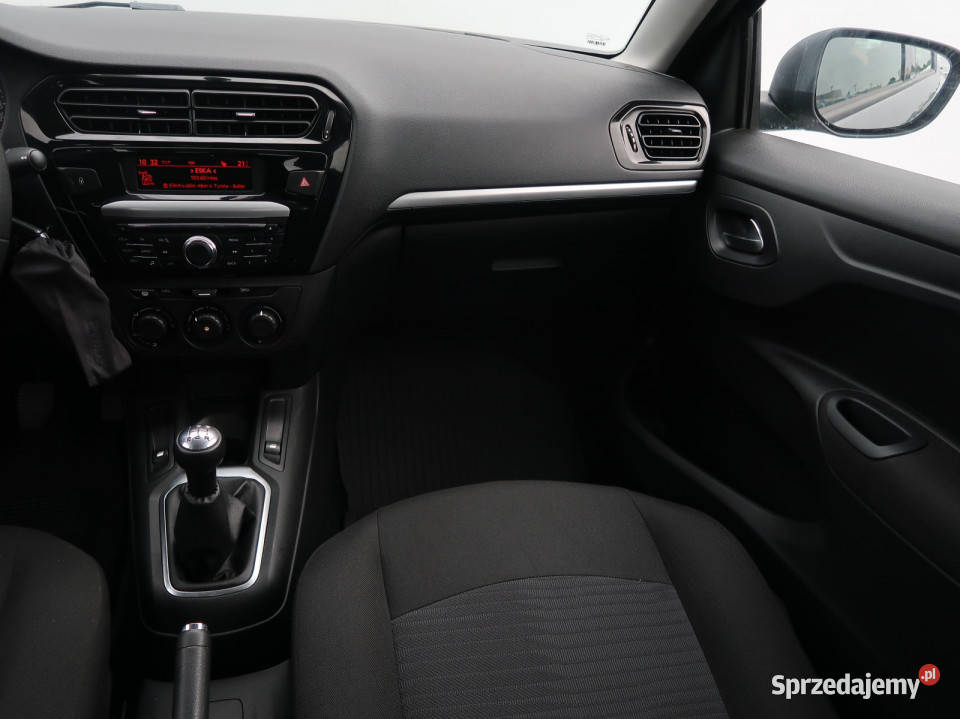 Peugeot 301 12 PureTech radio Lublin