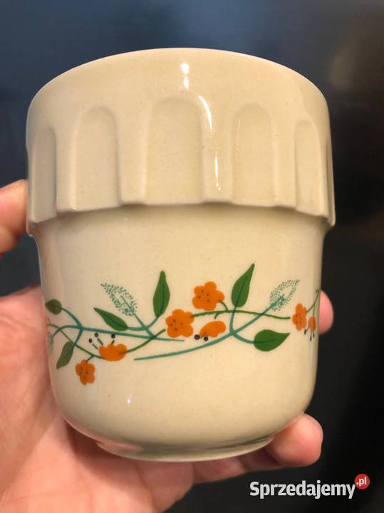 Kubki barowe PRL Tułowice koloru beżowego zestaw Kielce