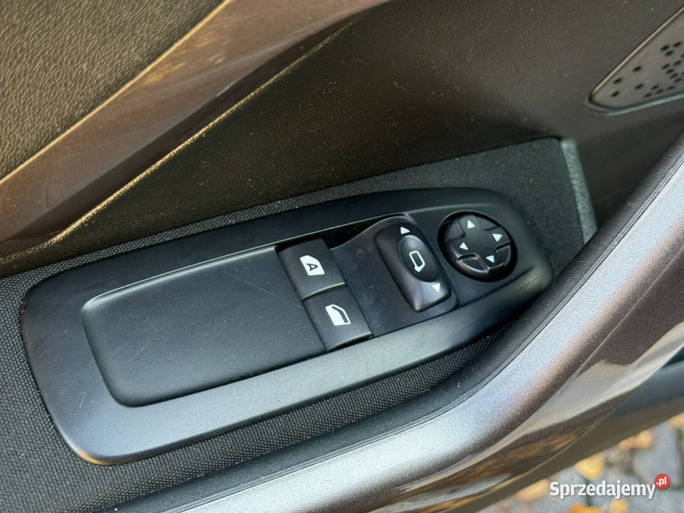 Peugeot 2008 12VTi 82 garażowany Węgrów sprzedam