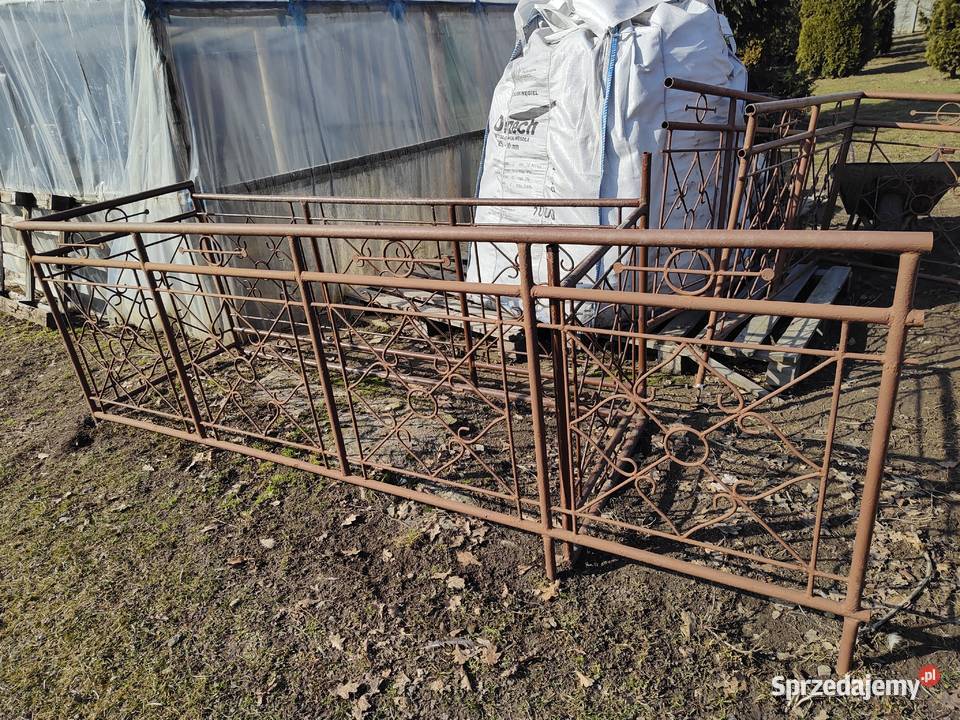 Balkon metalowy balustrada dwie sztuki sprzedam