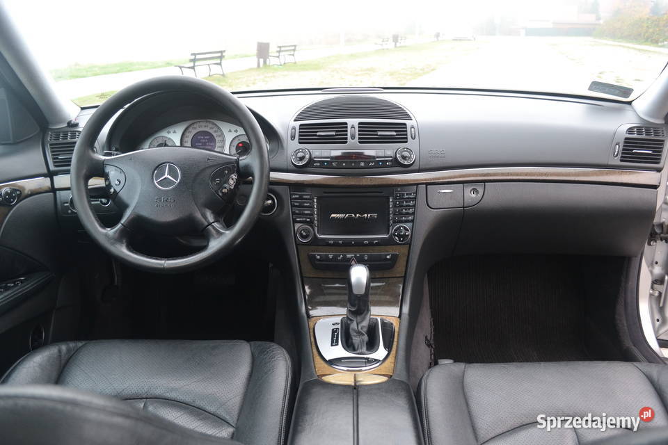 MercedesBenz W211 E270 AvangardePanorama 4/5 Lubartów