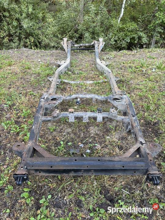 Nissan Patrol Y60 rama long LBW stan oryginał Poznań