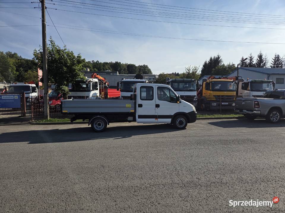 IVECO DAILY 35C12 Doka 7 osób Kiper 3m Pilot Łańcut