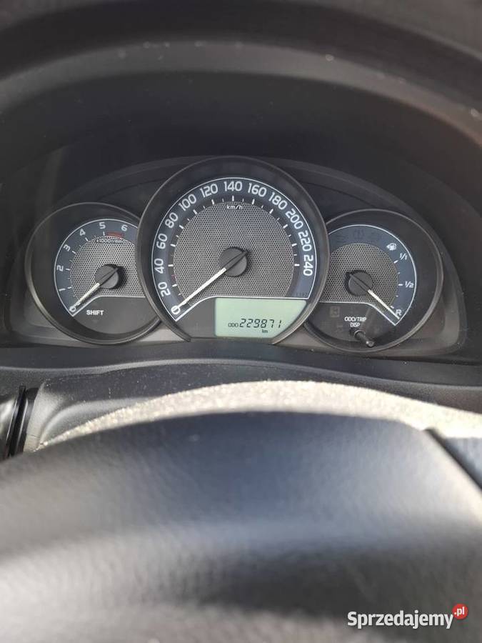 Toyota Auris 14 D4D Diesel Miasteczko Śląskie