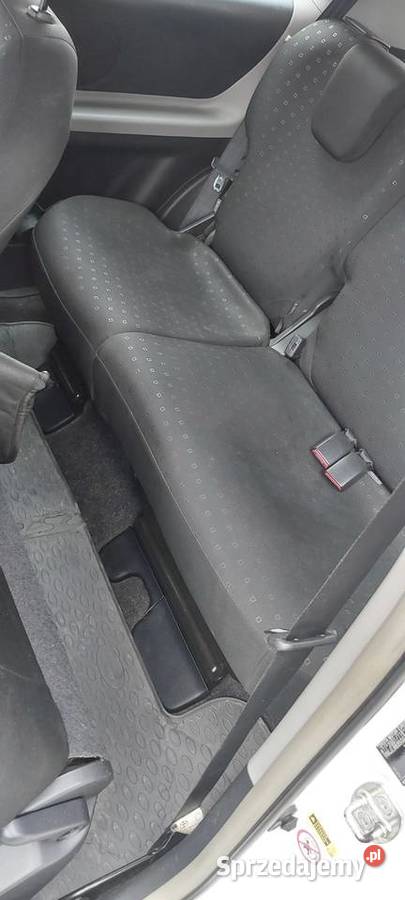 Toyota yaris p9 13 vvti Stan nieuszkodzony Krosno