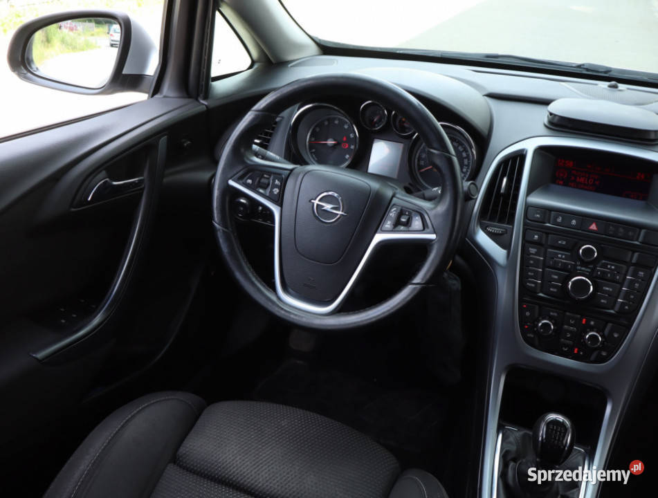 Opel Astra 14 T LPG isofix