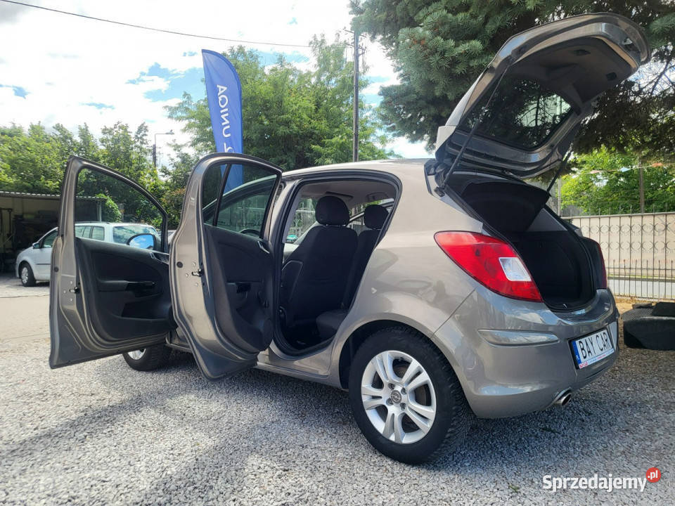 Opel Corsa 14 87 I Właściciel Mały Przebieg 99 Z manualna Pabianice