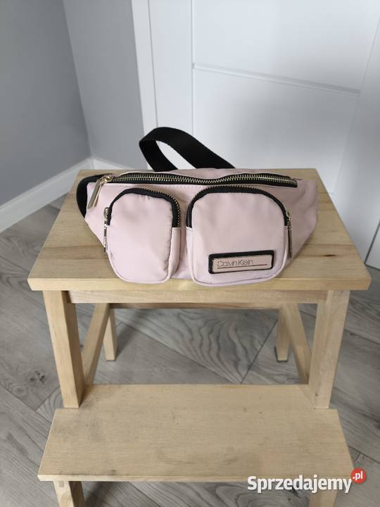 Torebka damska nerka mała Calvin Klein pudrowy Na ramię  wielkopolskie Poznań