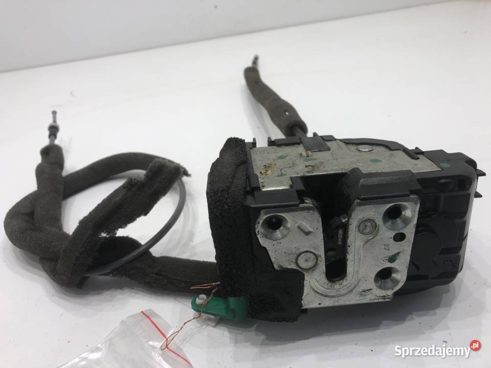 ZAMEK DRZWI LEWY PRZÓD NISSAN NV200 Hatchback