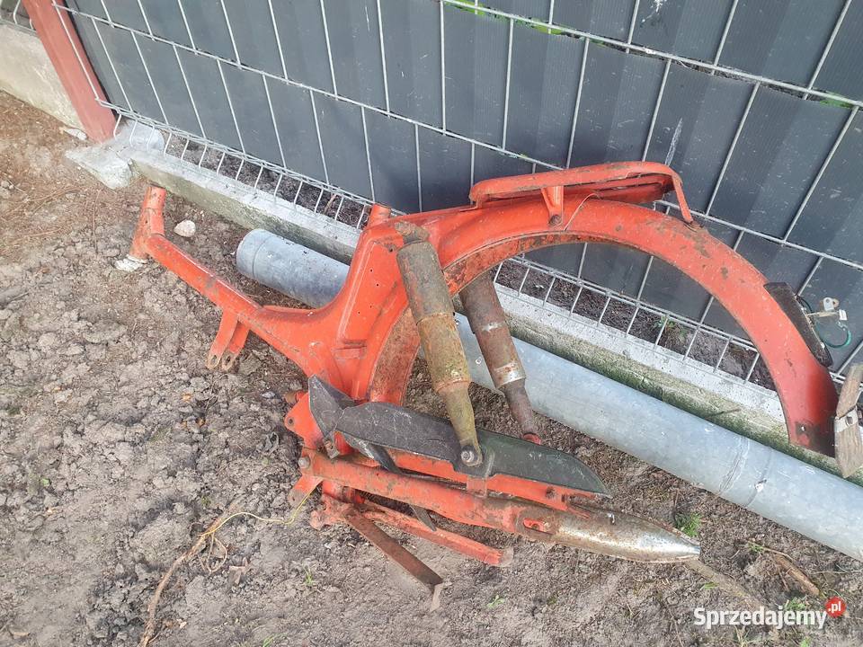 Rama romet komar 81r Motoryzacja Świecie