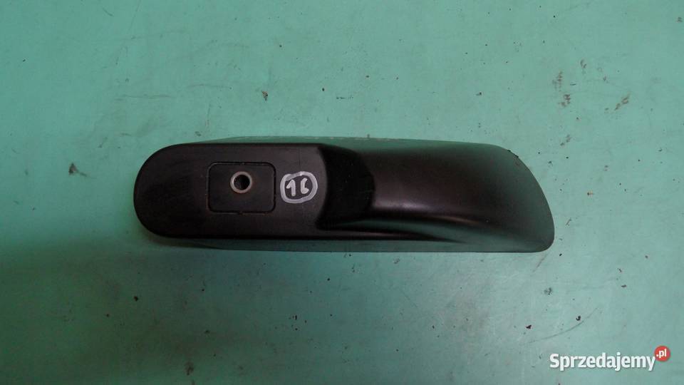 BERLINGO II 08r mocowanie relingu dach prawy tył Dachy