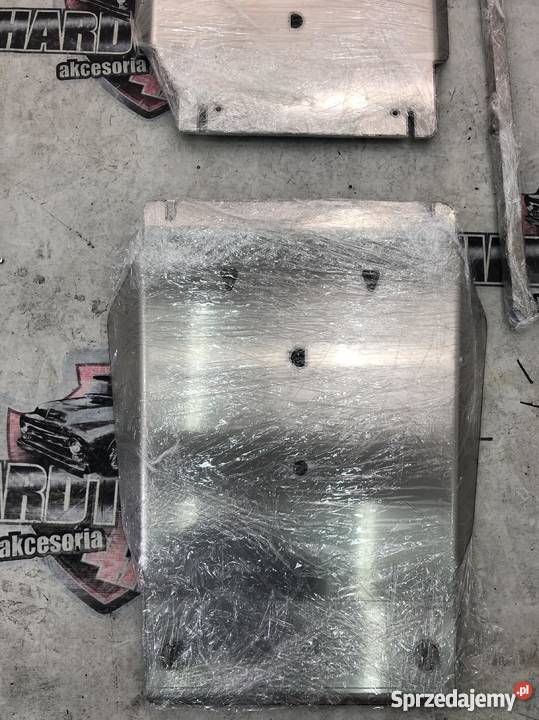 Osłona silnika Mitsubishi L200 2015 Zawieszenie i układ kierowniczy warmińsko-mazurskie Pasłęk