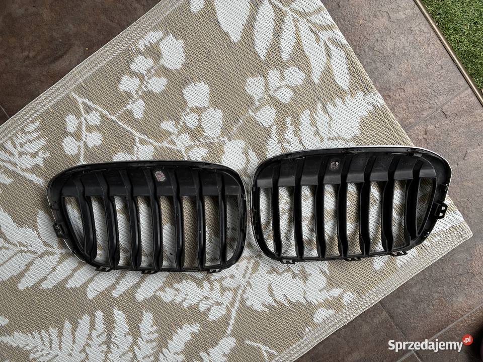 Nerki grill atrapa zderzaka BMW X1 F48 Karoseria Szadek